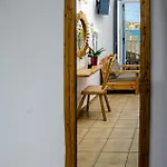 Livadia פארוס