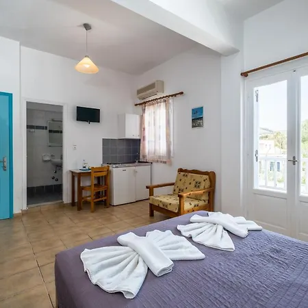 Livadia Parikia (Paros)