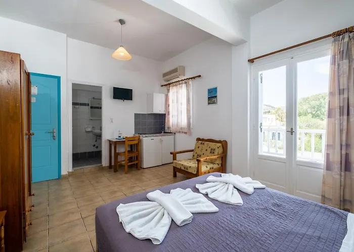 Livadia パロス島