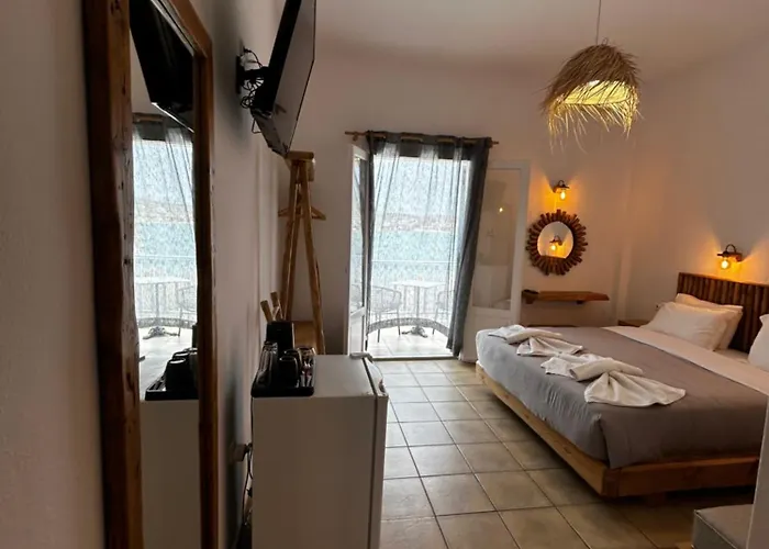 Livadia パロス島