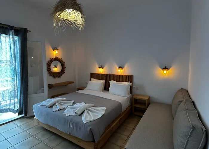 Livadia アパートホテル