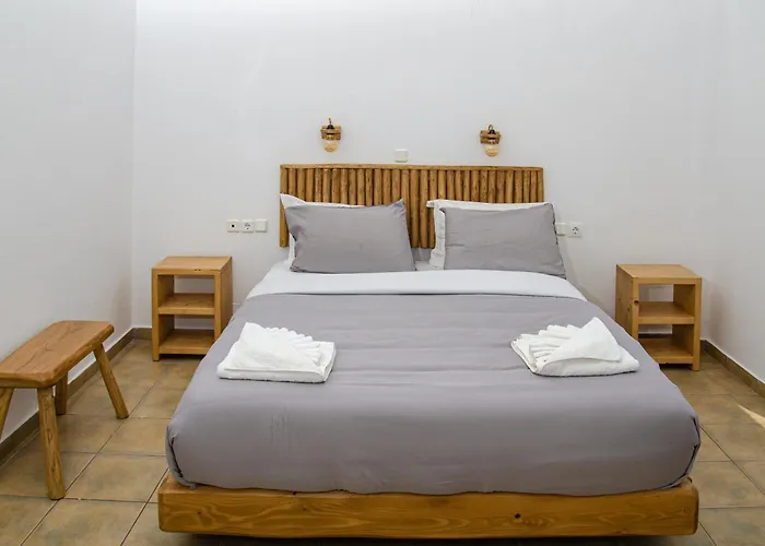 アパートホテル Livadia