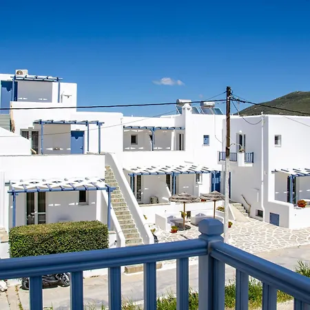 Ξενοδοχείο με διαμερίσματα λιβάδια