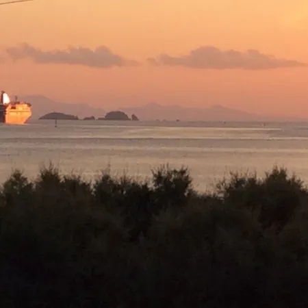 λιβάδια Ξενοδοχείο με διαμερίσματα Πάρος